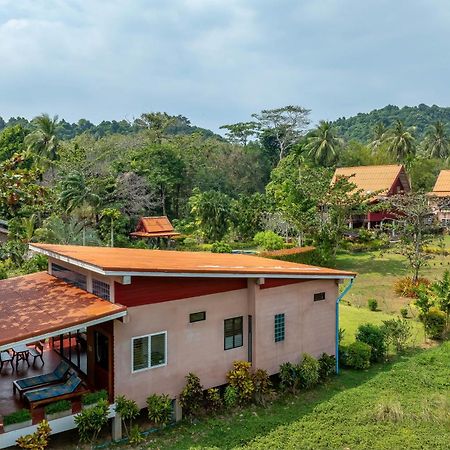 Piman Pu Villa Koh Jum Exterior photo