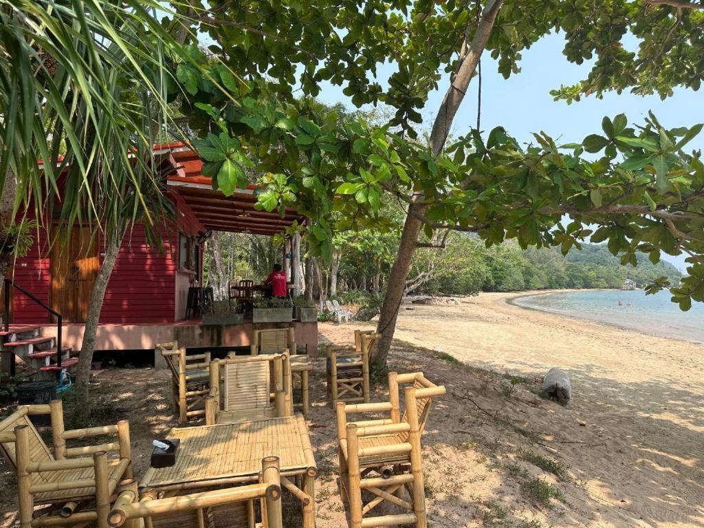 Piman Pu Villa Koh Jum Exterior photo